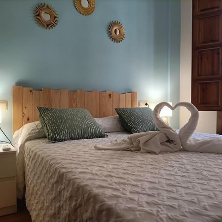 Andalusian Daydream At The Foot Of The Alhambra ! Appartement Granada Buitenkant foto