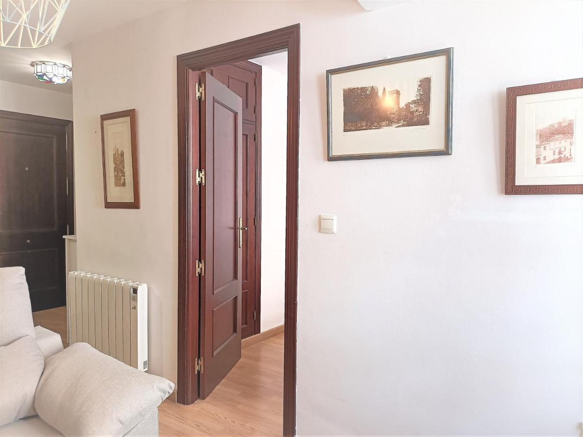 Andalusian Daydream At The Foot Of The Alhambra ! Appartement Granada Buitenkant foto