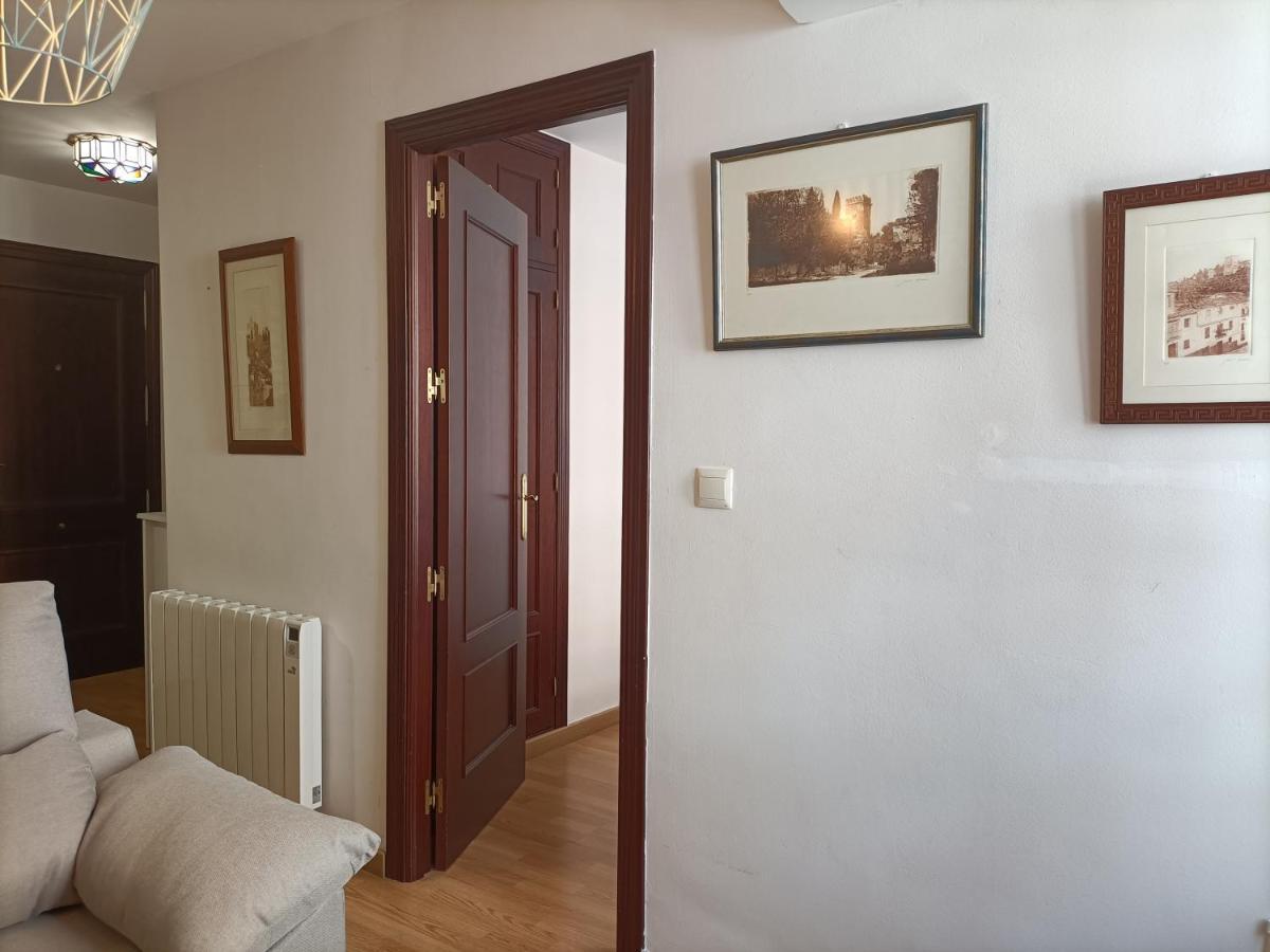Andalusian Daydream At The Foot Of The Alhambra ! Appartement Granada Buitenkant foto