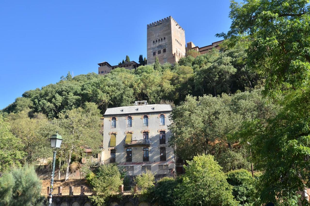 Andalusian Daydream At The Foot Of The Alhambra ! Appartement Granada Buitenkant foto